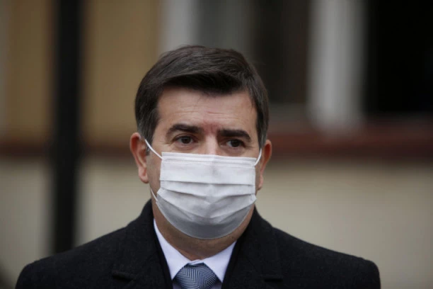 STIŽE ČETVRTI TALAS, DELTA ĆE NAM ZADATI OZBILJNE MUKE! Đerlek upozorava: Moramo biti spremni!