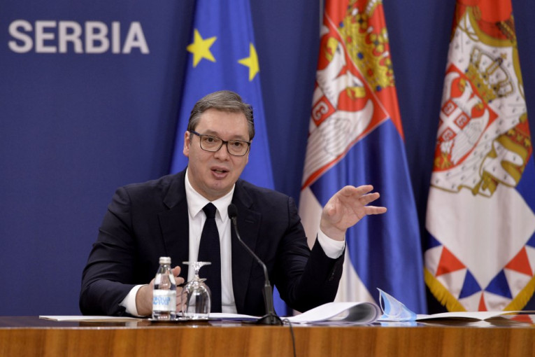 (FOTO) Vučić se sastao sa šefom slovačke diplomatije