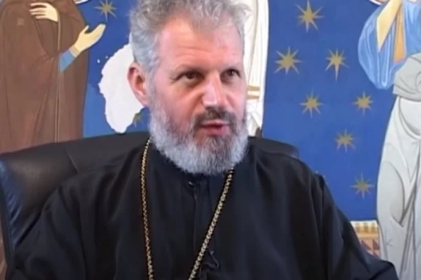 EPISKOP BRANIČEVSKI IGNJATIJE: Hvala bogu da imamo Aleksandra Vučića! SRBIJA SE PODIZANJEM SPOMENIKA STEFANU NEMANJI I HRAMA SVEOG SAVE VRATILA KORENIMA