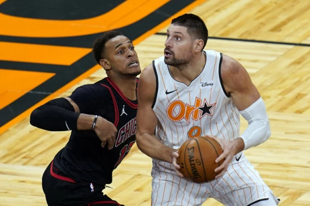 EKSPLOZIJA U NBA: I drugi Nikola HARA Amerikom, derbi večeri pripao Bostonu - Toronto srušio Bruklin!