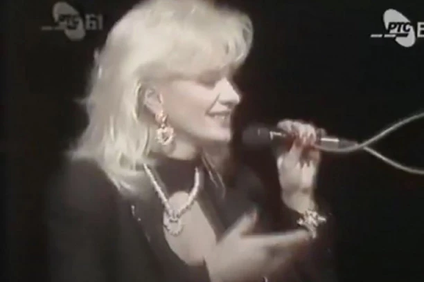 MILJENICA ŽESTOKIH MOMAKA LELA ANDRIĆ OTVORILA DUŠU: Mislila sam da će me UBITI zbog Adžema!