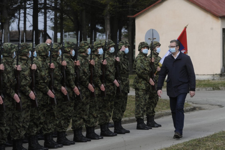(VIDEO) VUČIĆ NA VEŽBI VRH KOPLJA: Pripadnici 72. brigade Vojske Srbije su ponos cele zemlje!