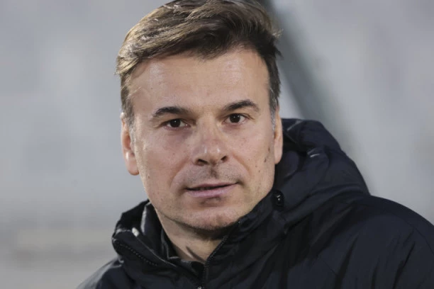 STANOJEVIĆ IZVLAČI DŽOKERA ZA "VEČITI DERBI": Ogroman MILJENIK "Grobara" se VRAĆA u Humsku!