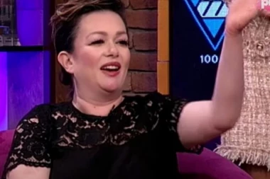 POTEZ IVANE PETERS ŠOKIRAO JAVNOST: Nakon INFARKTA pevačica se vratila STARIM POROCIMA, PRIZOR zbog kog su svi ZANEMELI! (FOTO)