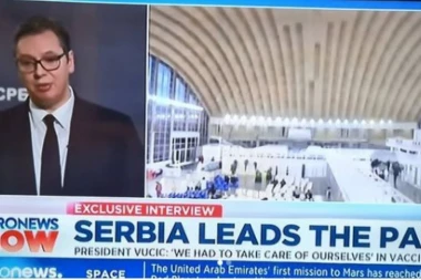 (FOTO) PONOSAN SAM NA REZULTATE, ČUVAMO ŽIVOTE LJUDI: Vučić govorio za Juronjuz o uspešnom sprovođenju vakcinacije u Srbiji