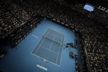 GROM IZ VEDRA NEBA U MELBURNU: Branilac titule ELIMINISAN, Australijan open dobija NOVOG ŠAMPIONA!