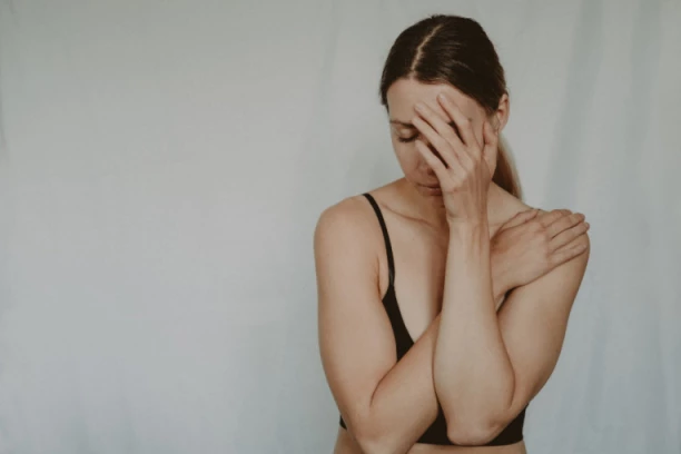 JEZIVA OSVETA ZA PRELJUBNIKA: Kristina otkrila da je muž vara, pa se odlučila na BOLESTAN potez!