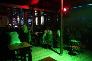 NE ODUSTAJE! U NIŠU DVOSTRUKO KRŠENJE MERA: Komunalna milicija ga sankcionisala, a onda ga ponovo zatekli na još jednom okupljanju!