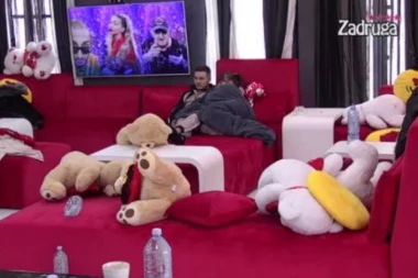 (VIDEO) Dok joj bivši SLAVI, Miljana u zagrljaju sadašnjeg: A evo kod koga se RASPITALA kako je na ROĐENDANU!