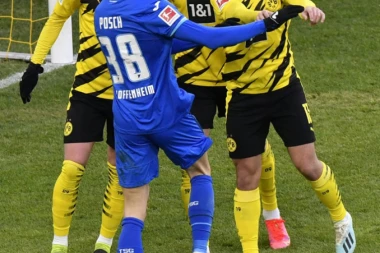 HAOS U BUNDESLIGI: Leverkuzen prosuo 2:0, Haland iščupao Borusiju protiv Gaćinovića - igrao i Radonjić u remiju Herte!