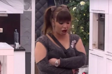 (VIDEO) HAOS U ZADRUZI!  Miljana napala sve zadrugare zbog Jovane Misice, pa poručila SAMO JEDNO!