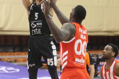 "VEČITI" TRILER ZA FINALE KUPA: Partizan i Zvezda odigrali meč za INFARKT, PENALI odlučili pobednika!