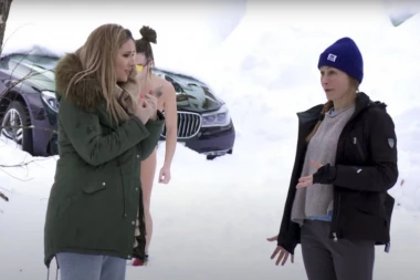 POTPUNO GO MUŠKARAC ZASKOČIO VODITELJKU I DEVOJKU: Eksplicitne scene u emisiji! (VIDEO +18)