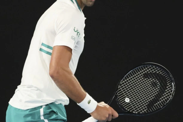 TO MOŽE DA BUDE FRUSTRIRAJUĆE: Đoković spreman za povratak na teren, ali zna odakle PRETI OPASNOST!