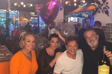 (FOTO) BRENA I BOBA SA BJELOM I MAJOM SLAVE DAN ZALJUBLJENIH: Luksuz u Majamiju!