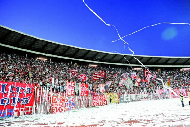 Pre mesec dana na meti Zvezde, a sada ga hoće Murinjo u Romi, ali je prepreka Galatasaraj (FOTO)