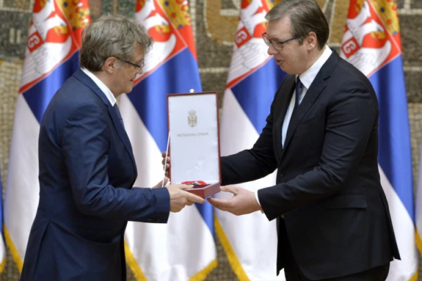 (VIDEO) DODELA SRETENJSKIH ODLIKOVANJA: Priznanja PREMINULIH medicinara primili članovi porodice! Potresno