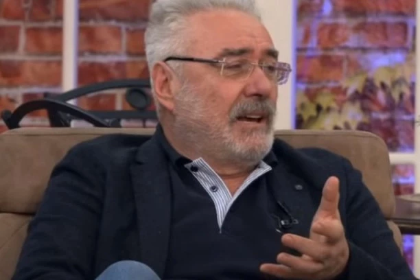 Dr Nestorović tvrdi da je ČAJ OD OVE BILJKE najbolje rešenje za PESAK U BUBREGU! Evo kako da ga pripremite