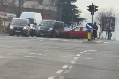 (FOTO) TEŽAK UDES U USTANIČKOJ: Intervenisala Hitna pomoć, IMA POVREĐENIH