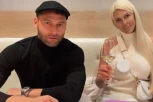 KARLEUŠIN MUŽ LETUJE SA CECINOM DRUGARICOM: Nova romansa fudbalera Tošića, pao na čari pevačice!