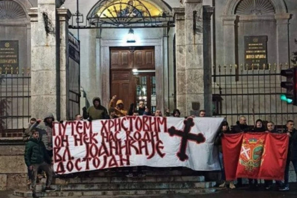 SRAMOTA: Joanikijeve pristalice došle da vrše pritisak za svog kandidata! REPUBLIKA SAZNAJE i ko je POKRETAČ