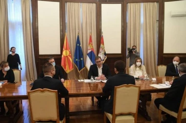 (FOTO) Vučić sa Osmanijem: Dobri odnosi Srbije i Severne Makedonije važni za region!