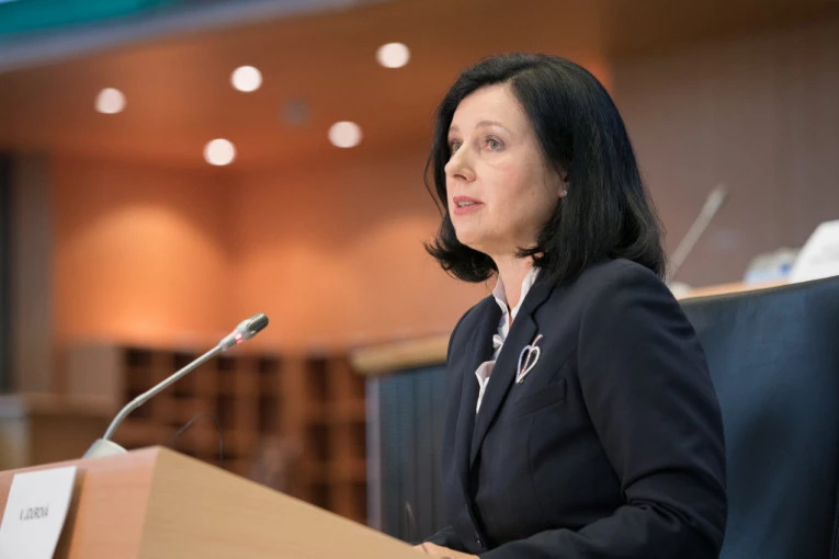 EVROPSKA UNIJA ZAPRETILA MAĐARIMA: Promenite sporni zakon o civilnim organizacijama ili vam sledi KAZNA!