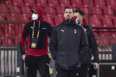 (VIDEO) IBRAHIMOVIĆEVA ZVER OD 20 MILIONA EVRA: Zlatanova jahta ima fudbalski teren, ali to nije sve!