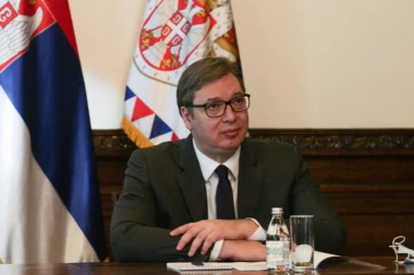Predsednik Vučić putuje u posetu Bahreinu