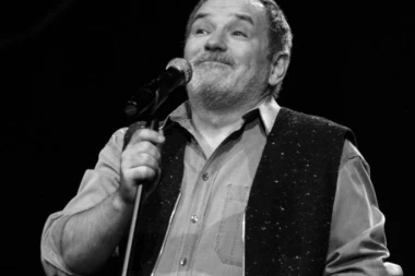 OTKRIVENI DETALJI OPROŠTAJNOG PISMA ĐORĐA BALAŠEVIĆA! Kantautor predosetio SMRT, pa porodici ostavio uputstva za život bez njega!