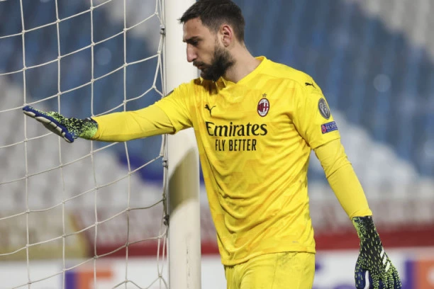 SVE JE KRENULO OD MIHAJLOVIĆA: Neverovatni Donaruma oborio rekord Điđija Bufona!