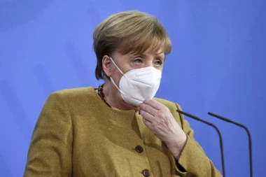Evropa puca po ŠAVOVIMA! Merkelova zapretila: Ako se EU ne usaglasi oko zajedničke kupovine Sputnjika V, sami ćemo uzeti