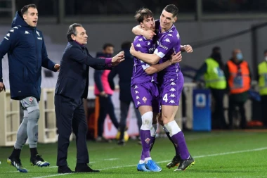 PREMIJERLIGAŠ IZVISIO: Fiorentina ni da čuje za ponudu - Srbin može da ide samo pod ovim uslovima!