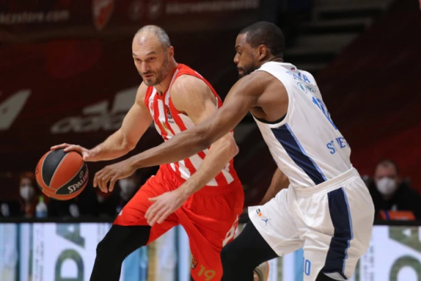 ZVEZDA UNAKAZILA ZENIT! Četa Dejana Radonjića dominirala u Sankt Peterburgu!