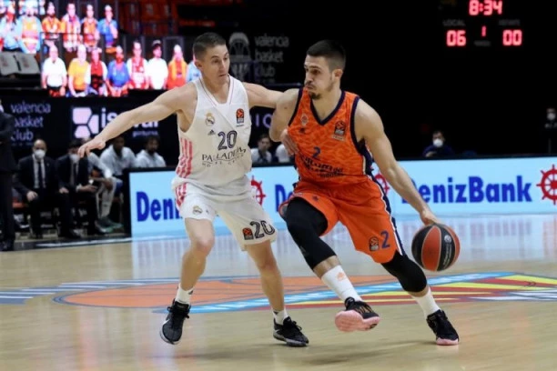 VEČE IZENAĐENJA U EVROLIGI: Asvel šokirao Bajern, "Slepi miševi" bolji od "Kraljevića"!