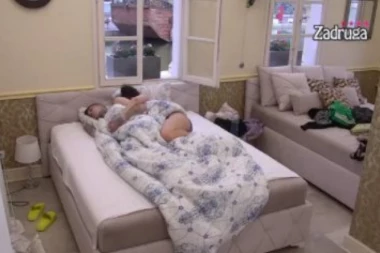 (VIDEO) LJUBAV PONOVO CVETA! Čim je otvorio oči, Fran tražio Pauli da uradi OVO!