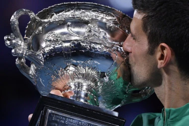 NIŠTA OD AUSTRALIJAN OPENA! Šampion poručio - neću da se VAKCINIŠEM!