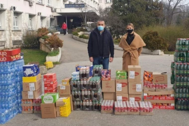 FONDACIJA "BUDI SREĆAN" REKLA "HVALA" HEROJIMA: Medicinarima u KBC Bežanijska kosa uručena donacija