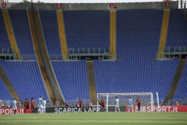 ŠOK POTEZ! Šamar LAŽNOJ državi Kosovo - bivši as Lacija ŽESTOKO PONIZIO Šiptare!