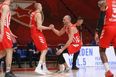 TANDEM POJAČAO ZVEZDU: Dva POTPISA na Malom Kalemegdanu!