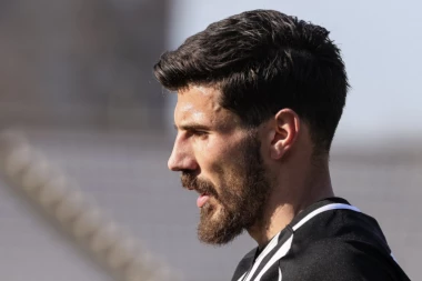 JOJIĆ ZABRINUO "GROBARE": Partizan u velikom PROBLEMU pred nastavak Superlige Srbije!