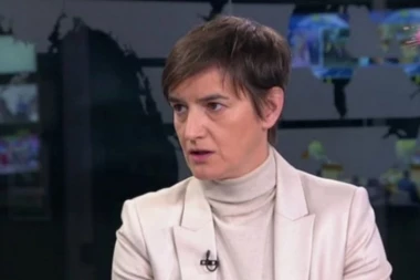 LEPA VEST ZA GRAĐANE: Brnabić najavila povećanje PLATA!