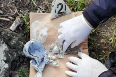 CRNOGORAC UHAPŠEN U BEOGRADU ZBOG DROGE: Ovako je pokušao da se spasi, ALI POLICIJA JE SVE OTKRILA