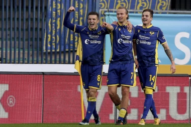 ITALIJANI I ENGLEZI U KLINČU OKO SRBINA: Bivši fudbaler Zvezde na PREKRETICI KARIJERE!