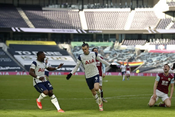 LONDON I MADRID U NEVERICI: Bejl IZNENADIO i Totenhem i Real!