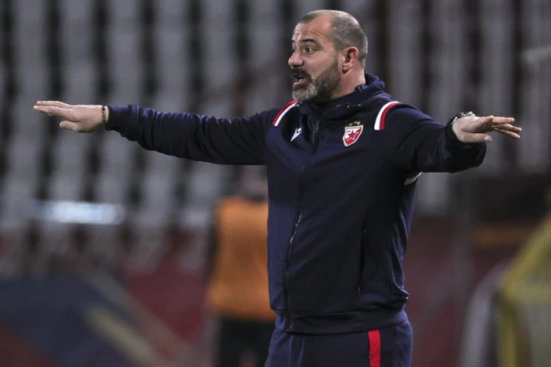 STANKOVIĆ O SJAJNOM VEZISTI ZVEZDE: Nije zasluživao da igra, ali sad je sve bolji!