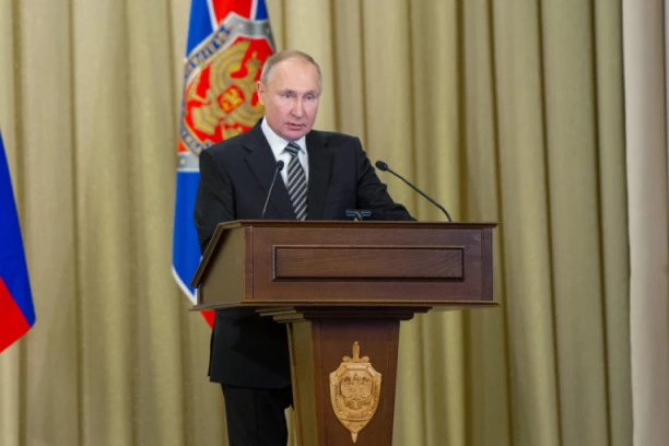 PUTIN OTKRIO SVE O SPUTNJIKU V! Ruska vakcina ima nešto što još nije potvrđeno ni kod jedne druge