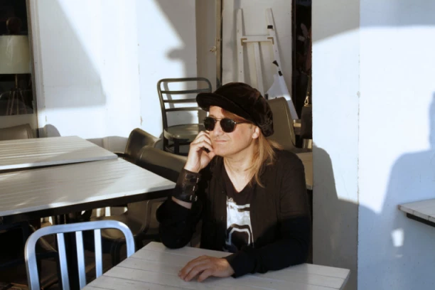 NAJVEĆI HIT NAPISAO PIJAN, A 25 GODINA KASNIJE SHVATIO GREŠKU! Loša priznao da mu čuvena pesma nema LOGIKE!