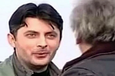 Poznati  VODITELJ delio kadar sa BATOM ŽIVOJINOVIĆEM: Danas radi na nacionalnoj televiziji!