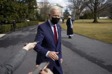 BAJDEN PRODUŽIO SANKCIJE: Na snazi ostaju kaznene mere protiv Rusije!